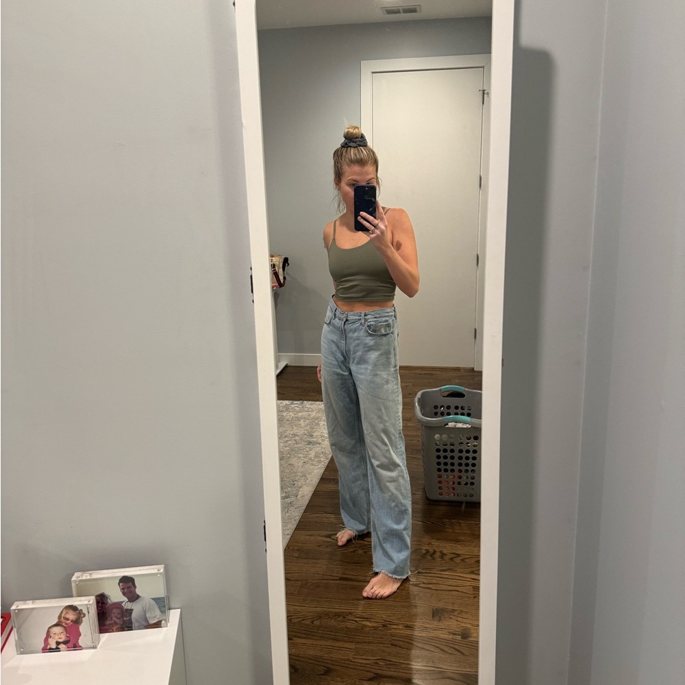 ZARA HIGH RISE WIDE LEG - SIZE 8